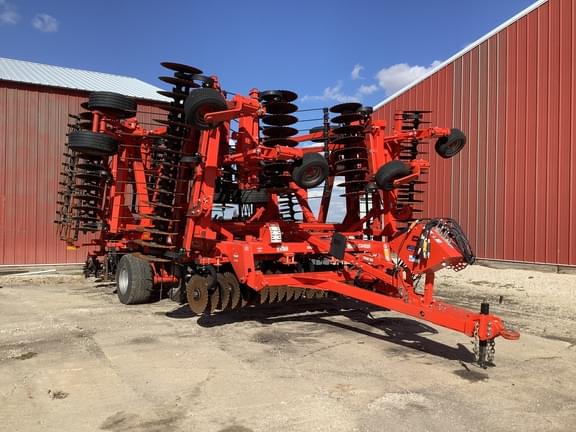 Image of Kuhn Krause Excelerator XT 8010-40 Primary image