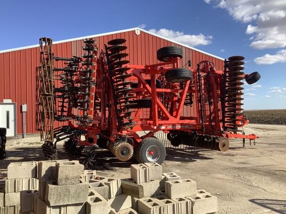 Image of Kuhn Krause Excelerator XT 8010-40 equipment image 4