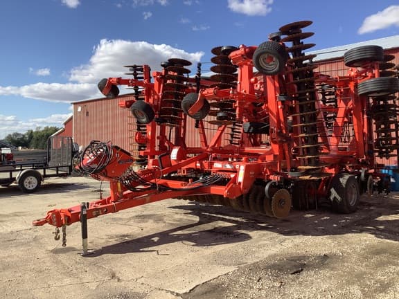 Image of Kuhn Krause Excelerator XT 8010-40 equipment image 4