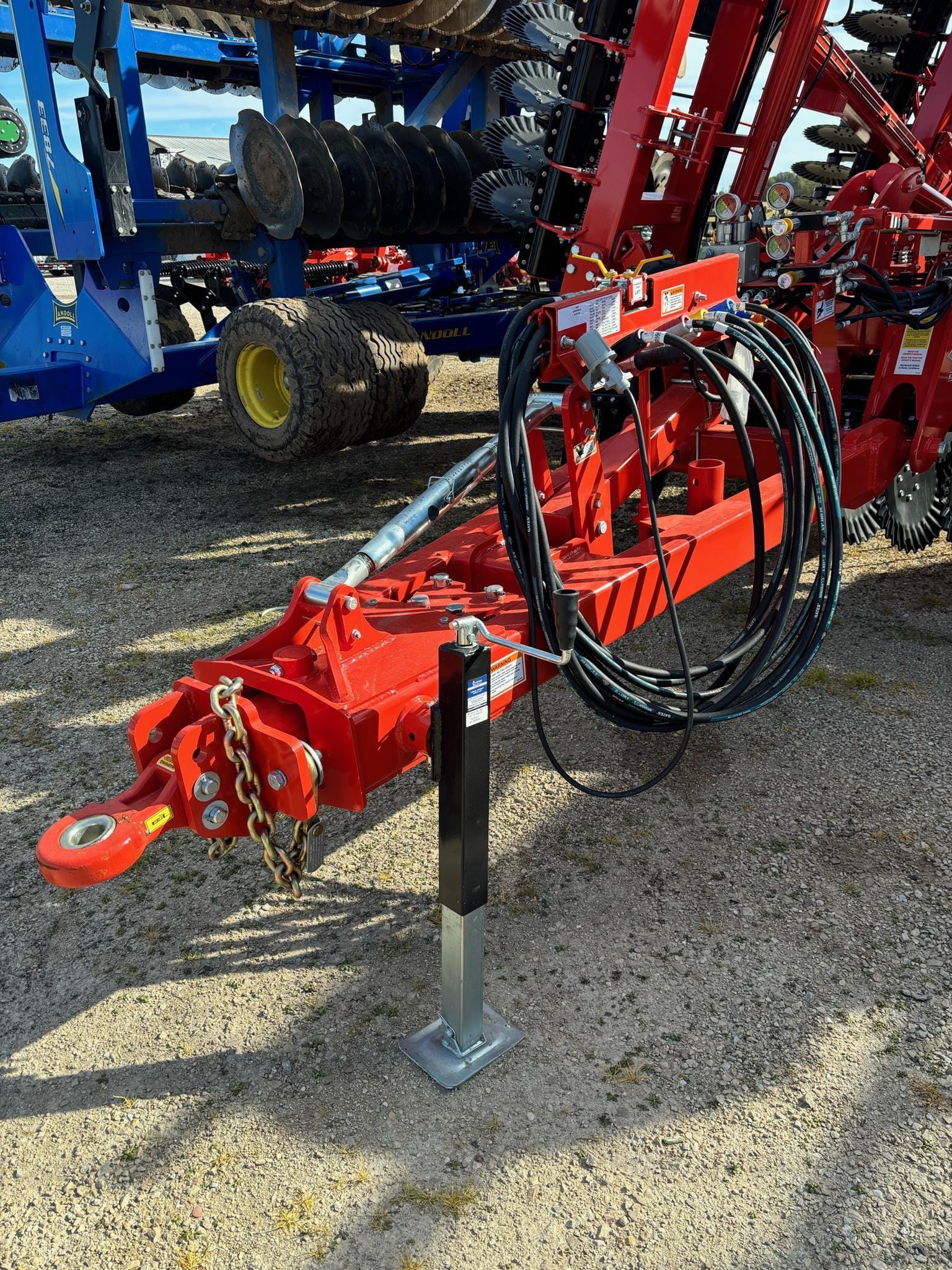 2024 Kuhn Krause Interceptor 8055 Equipment Image0