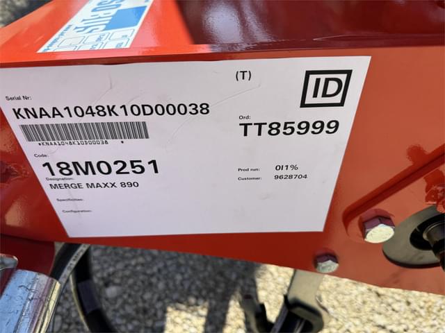 Image of Kuhn Merge-Maxx MM890 equipment image 4