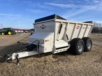 Main image Kuhn Knight SLC132