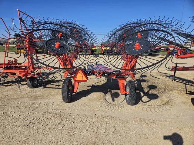 Image of Kuhn SR108GII equipment image 3