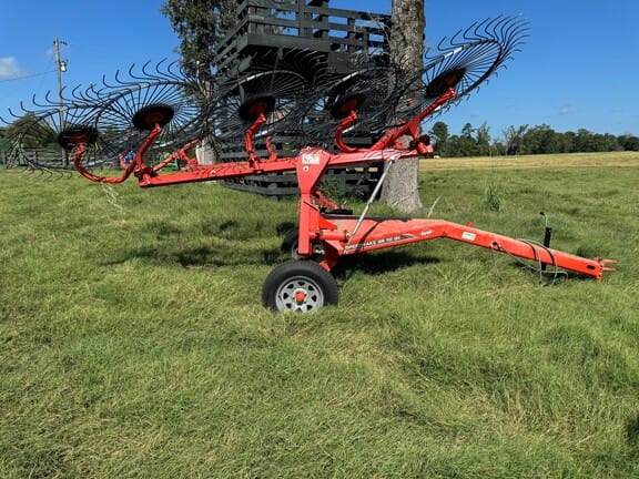2024 Kuhn SR110GII Equipment Image0