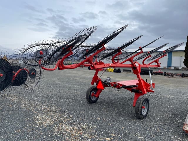 Image of Kuhn SR112GII equipment image 2