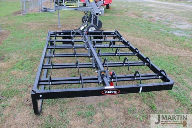 Image of Kuhns 615L equipment image 2