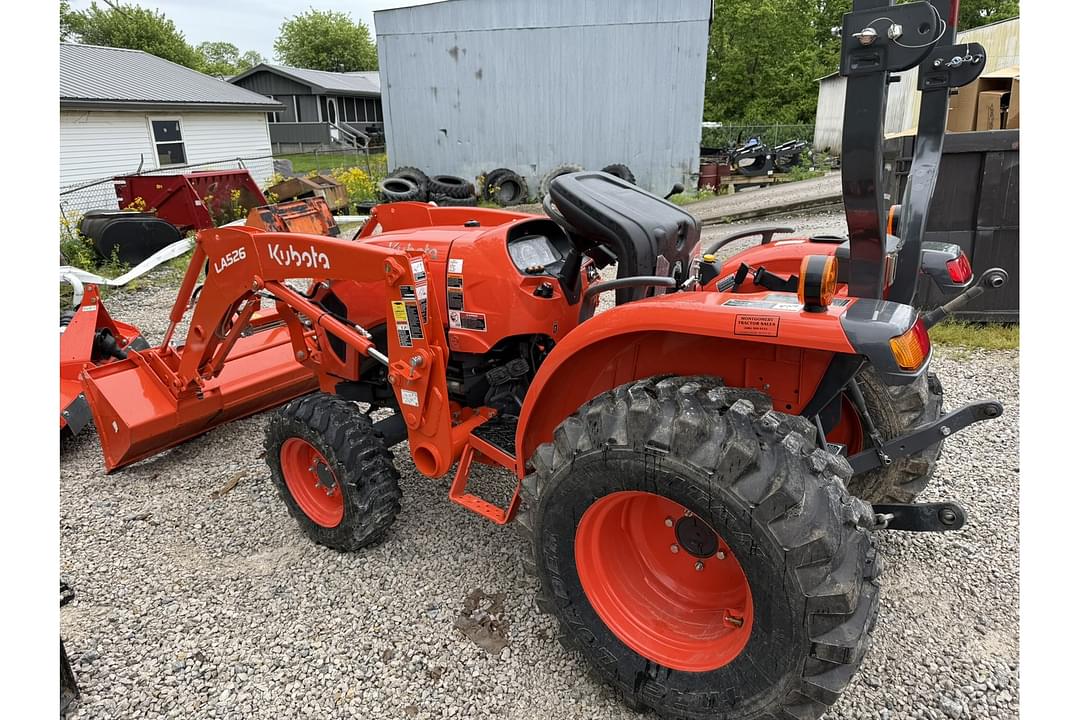 Image of Kubota L3902HST Primary image