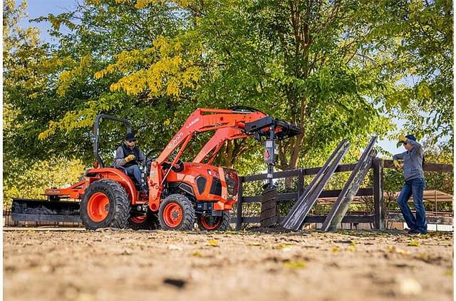 Image of Kubota L2502HST equipment image 3