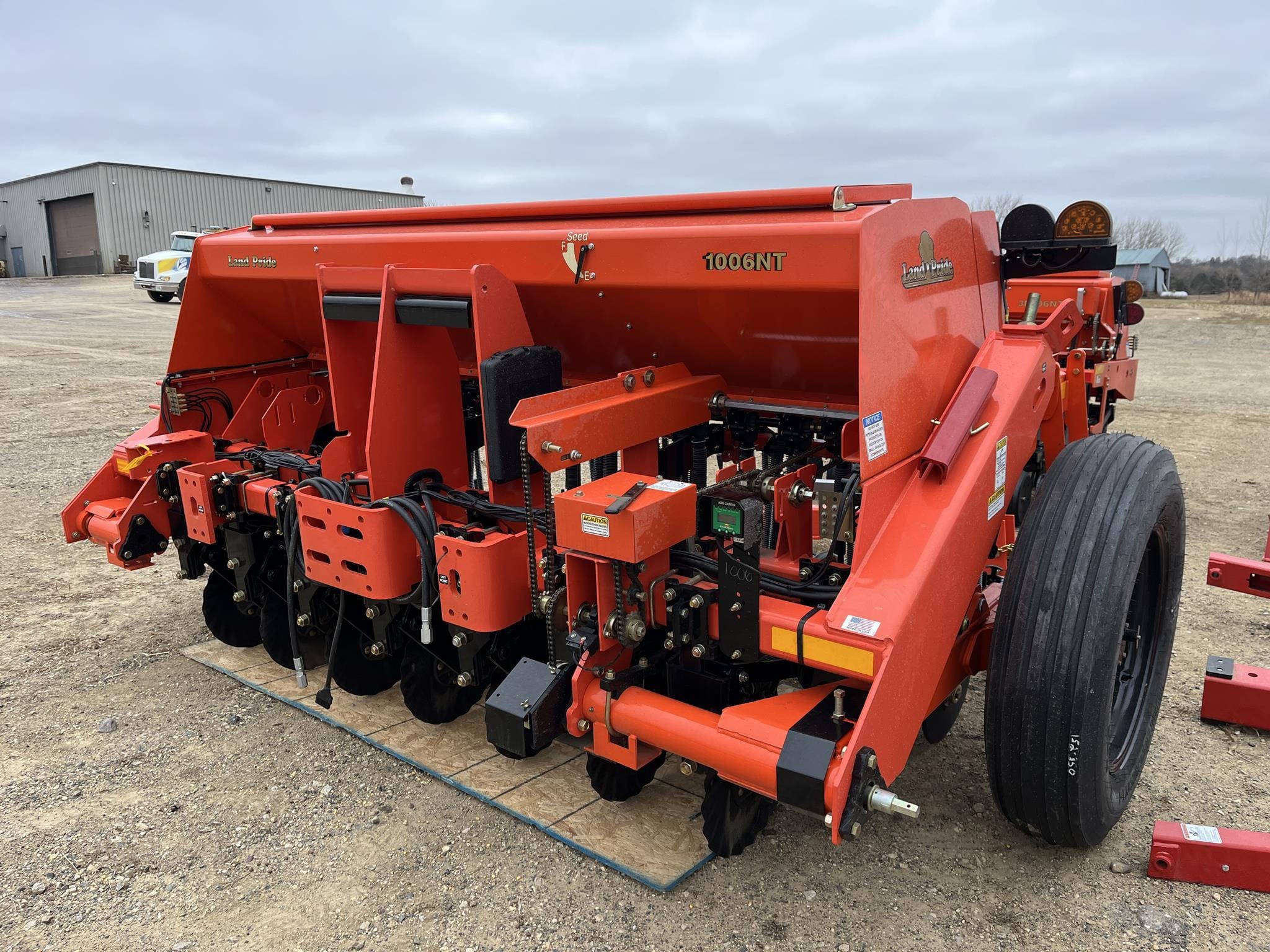 2024 Land Pride 1006NT Equipment Image0