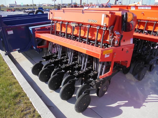 Image of Land Pride 3P600 equipment image 3