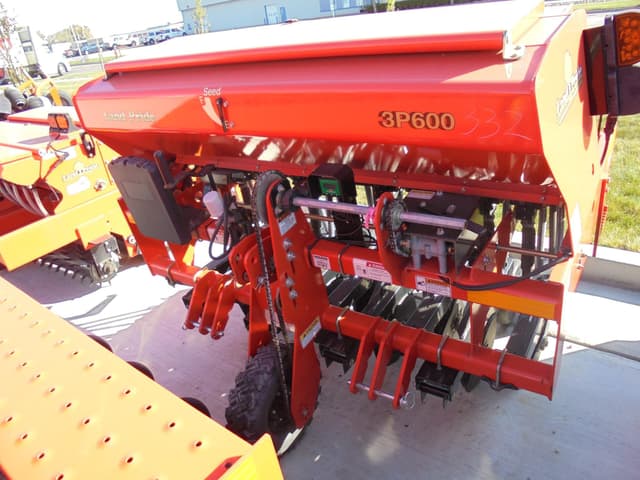 Image of Land Pride 3P600 equipment image 4