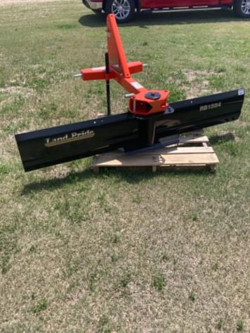 Main image Land Pride RB1584