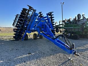 Main image Landoll 2411 1