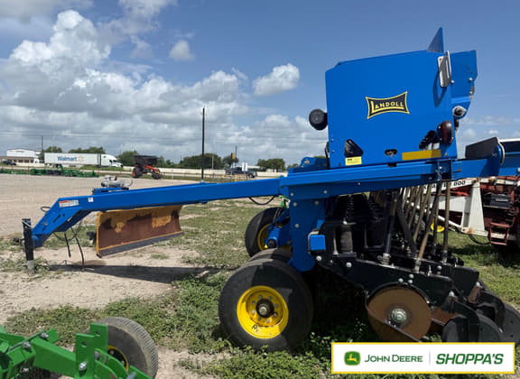 Image of Landoll 5211 equipment image 1