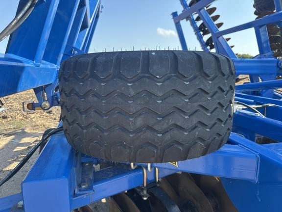 Image of Landoll 6231-33 equipment image 1
