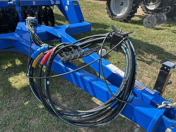 Image of Landoll 7530 equipment image 4