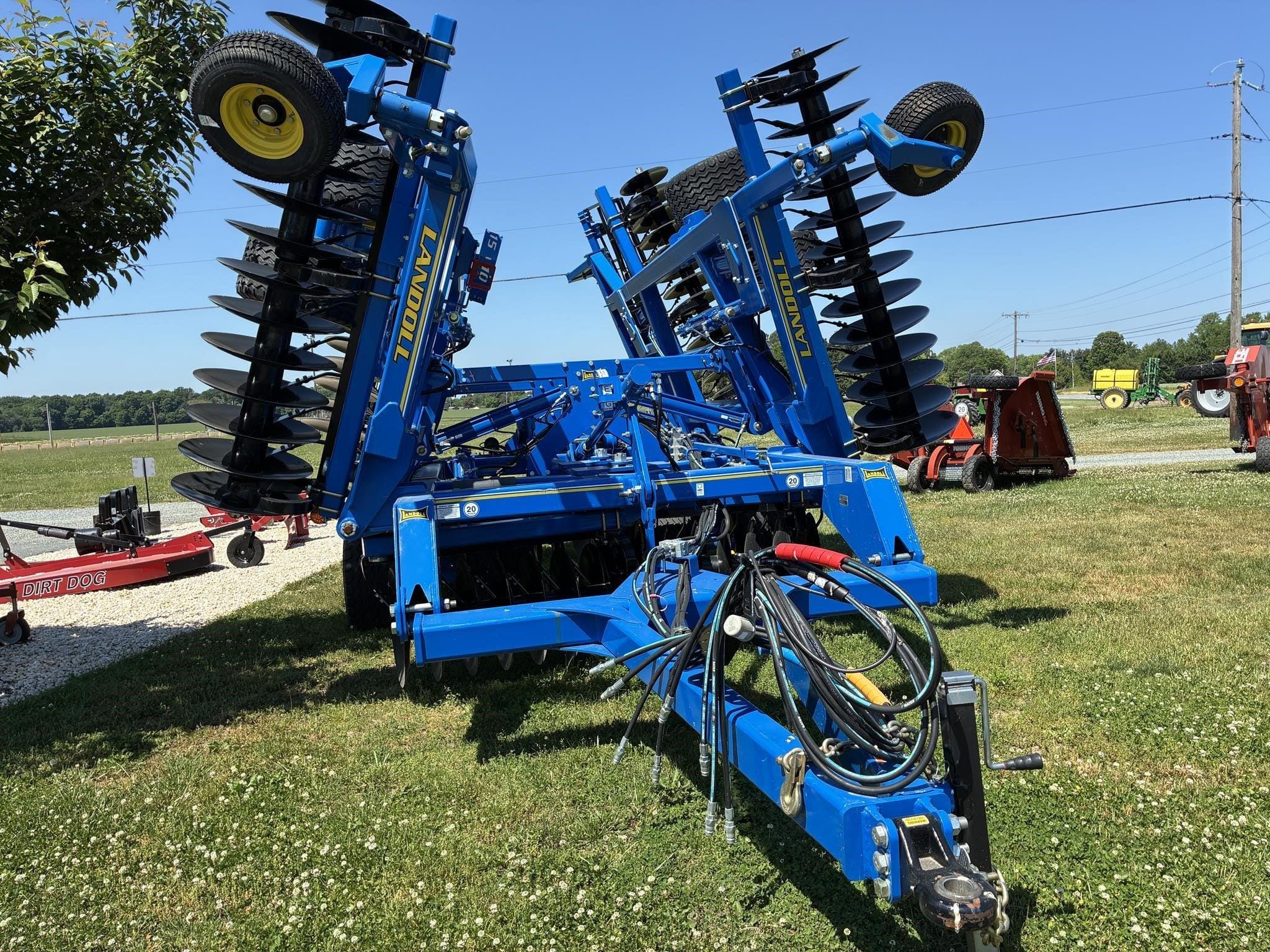 2024 Landoll 7530-26 Equipment Image0