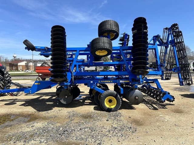 Image of Landoll 7530-26 equipment image 1