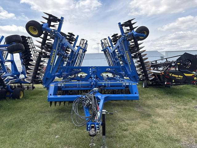 Image of Landoll 7530 equipment image 4