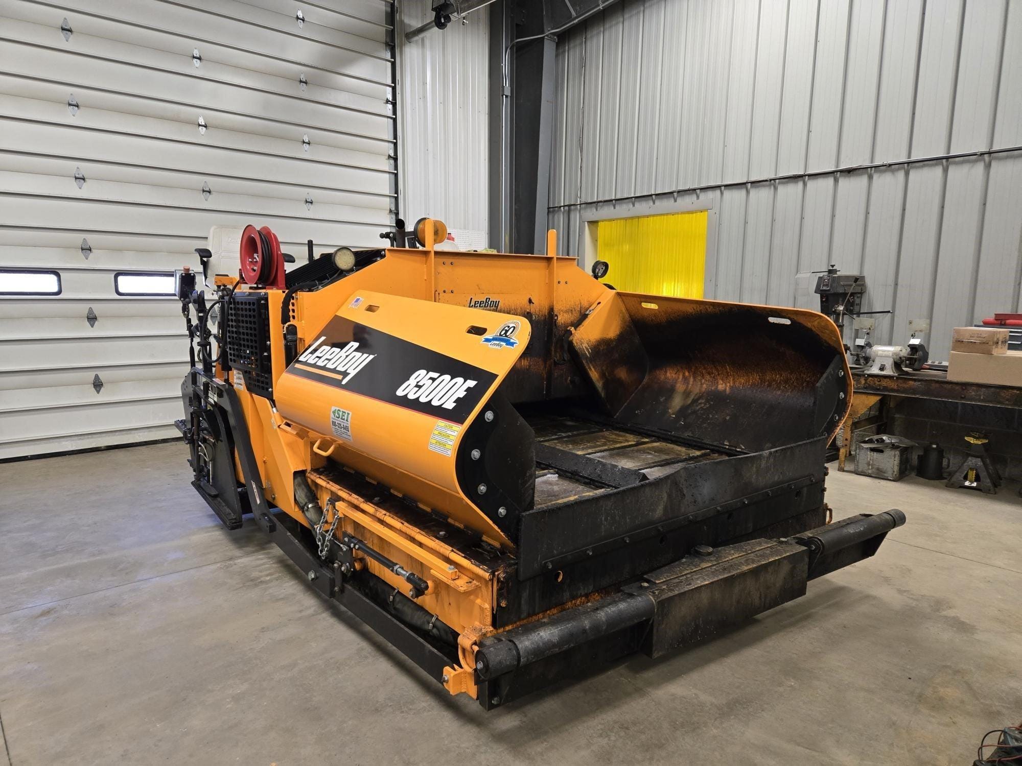 2024 LeeBoy 8500E Equipment Image0