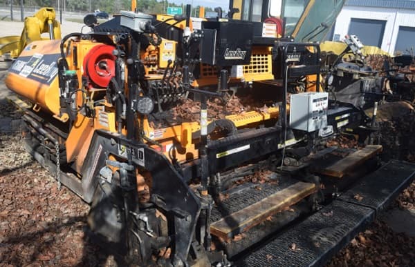 Image of LeeBoy 8500D equipment image 1