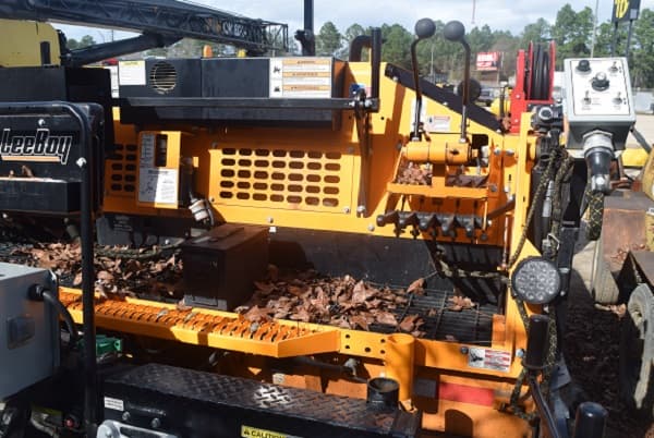 Image of LeeBoy 8500D equipment image 3