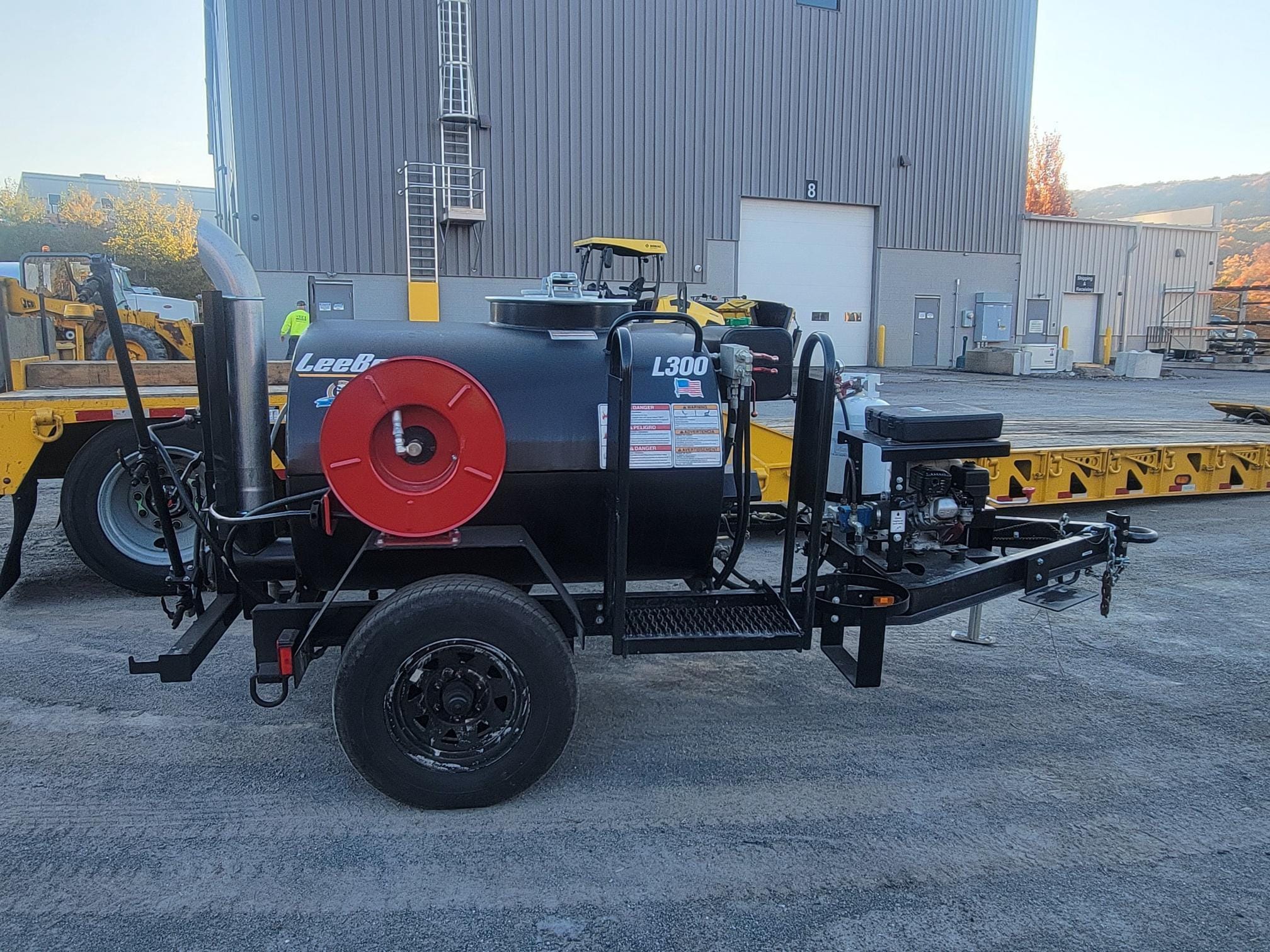 2024 LeeBoy L300 Equipment Image0