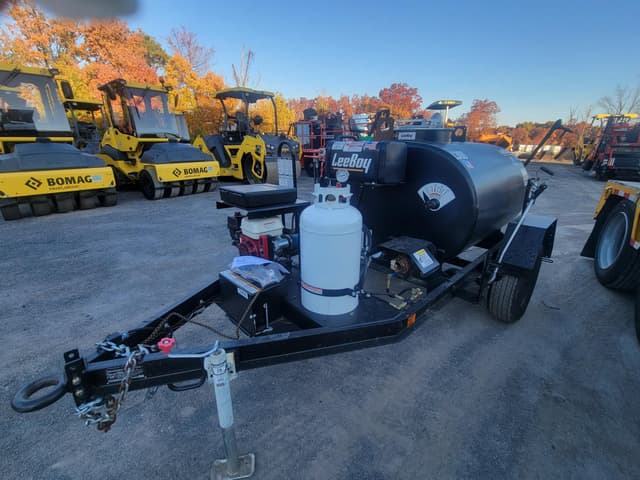 Image of LeeBoy L300 equipment image 1