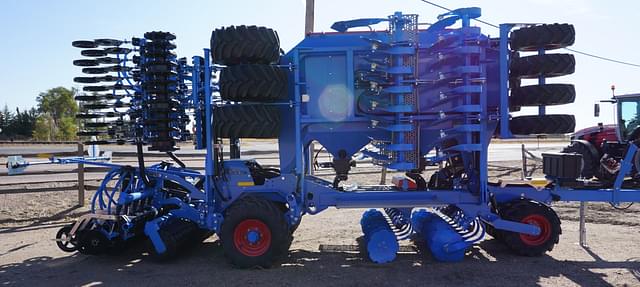 Image of Lemken Solitair DT-600 equipment image 3