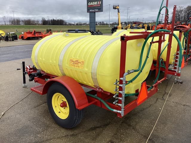 Image of Lewis Brothers Deluxe Housecleaner I equipment image 4