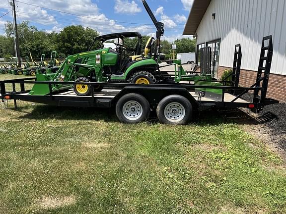 Image of John Deere 1025R equipment image 3