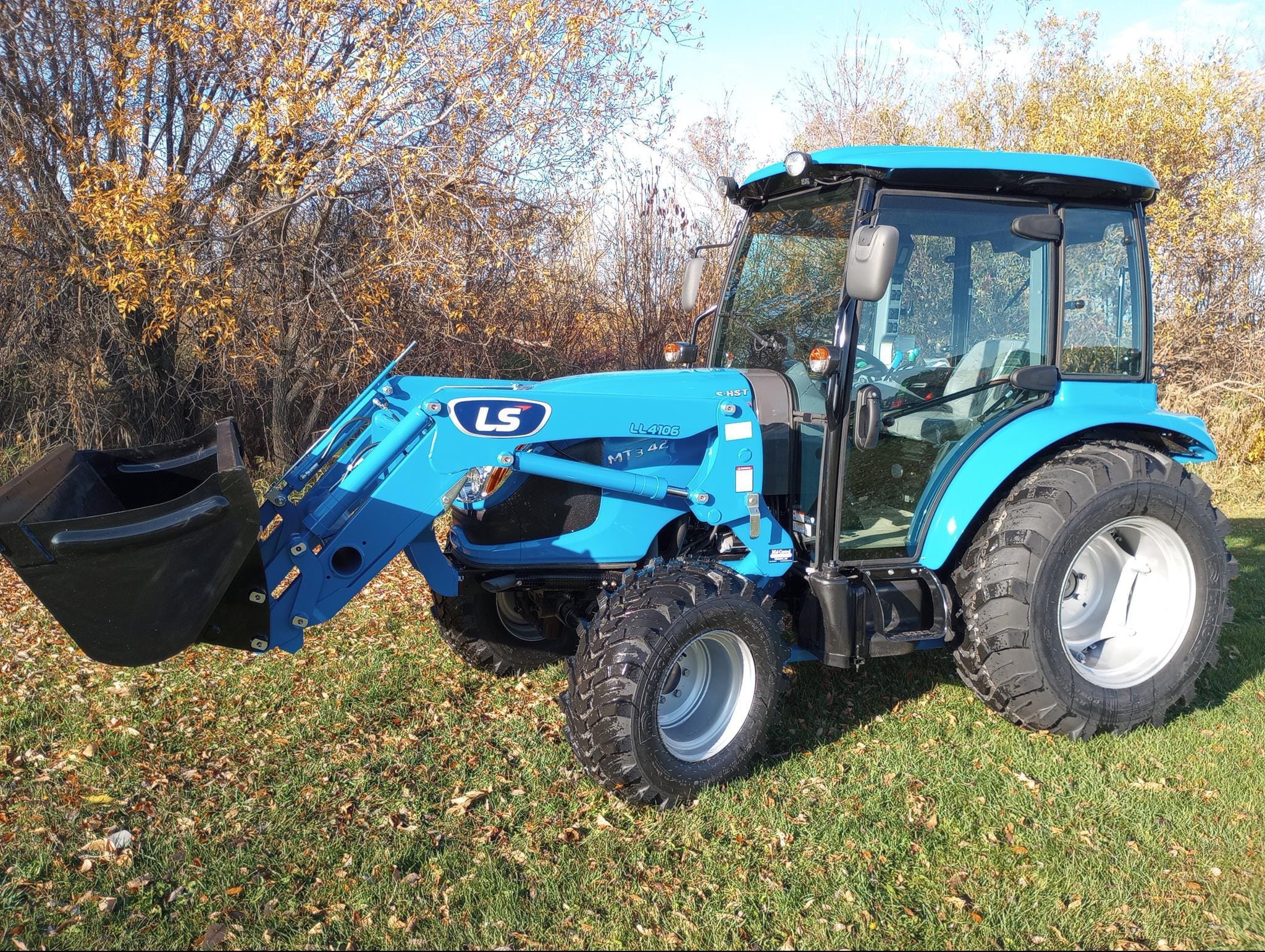 2024 LS MT342HC Equipment Image0