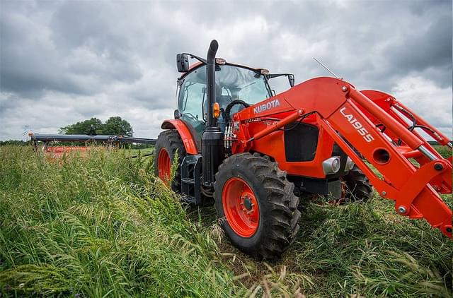 Image of Kubota M6-101 equipment image 1