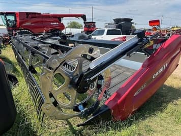 Main image MacDon FD235