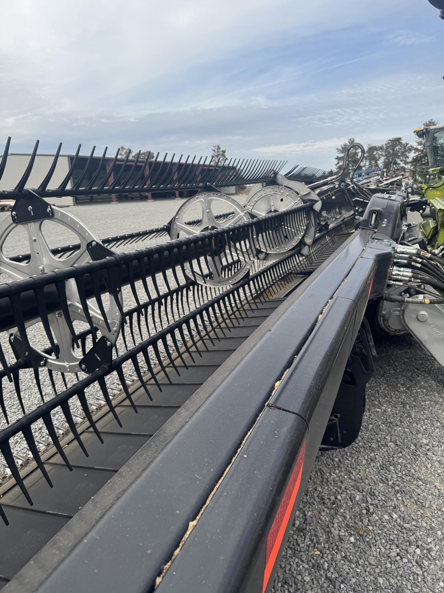 2024 MacDon FD240 Equipment Image0