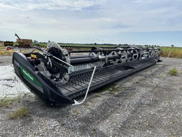 Main image MacDon FD240