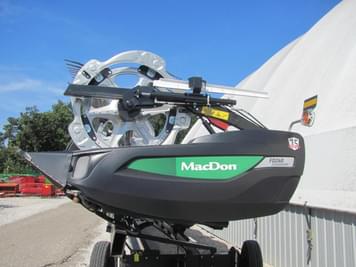 Main image MacDon FD240