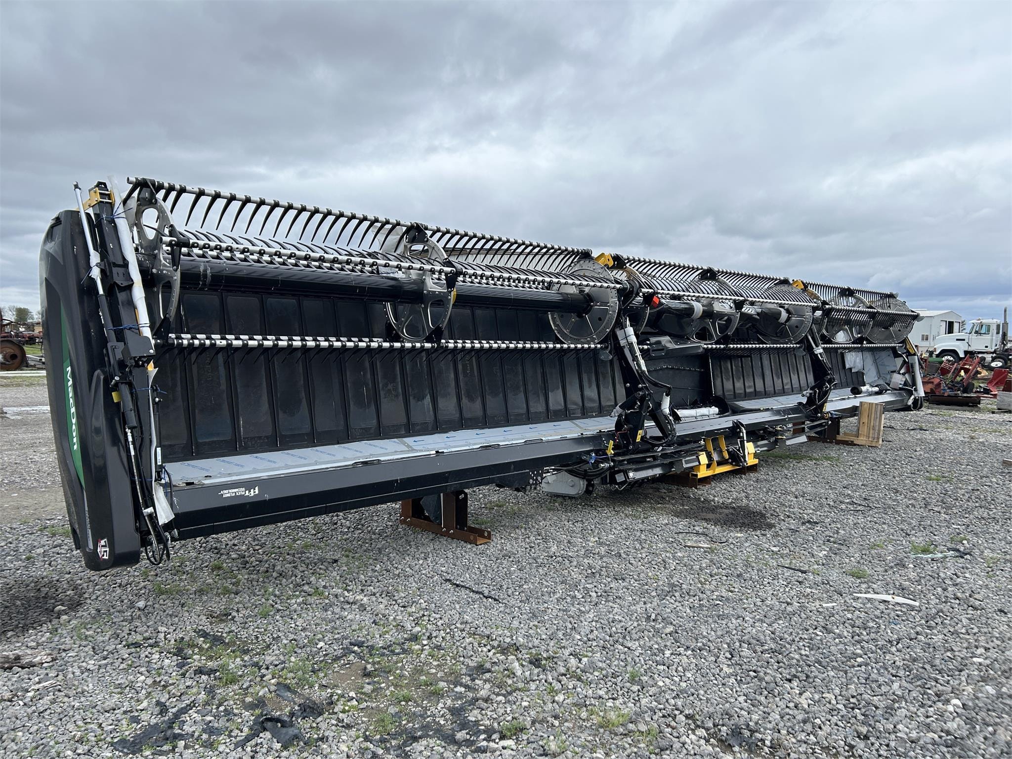 2024 MacDon FD245 Equipment Image0