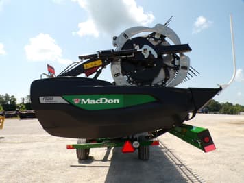 Main image MacDon FD250