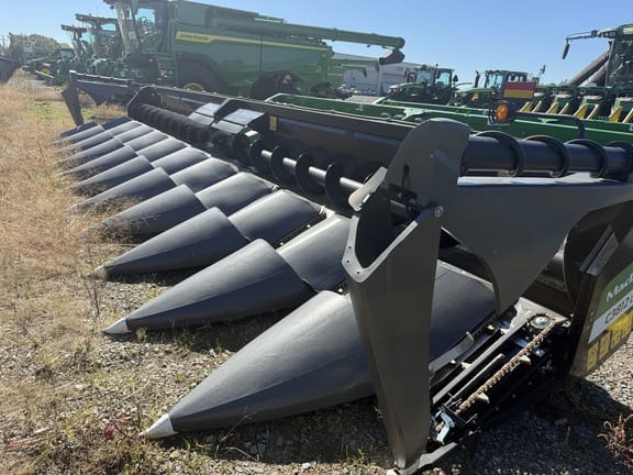 2024 MacDon C3812C Equipment Image0