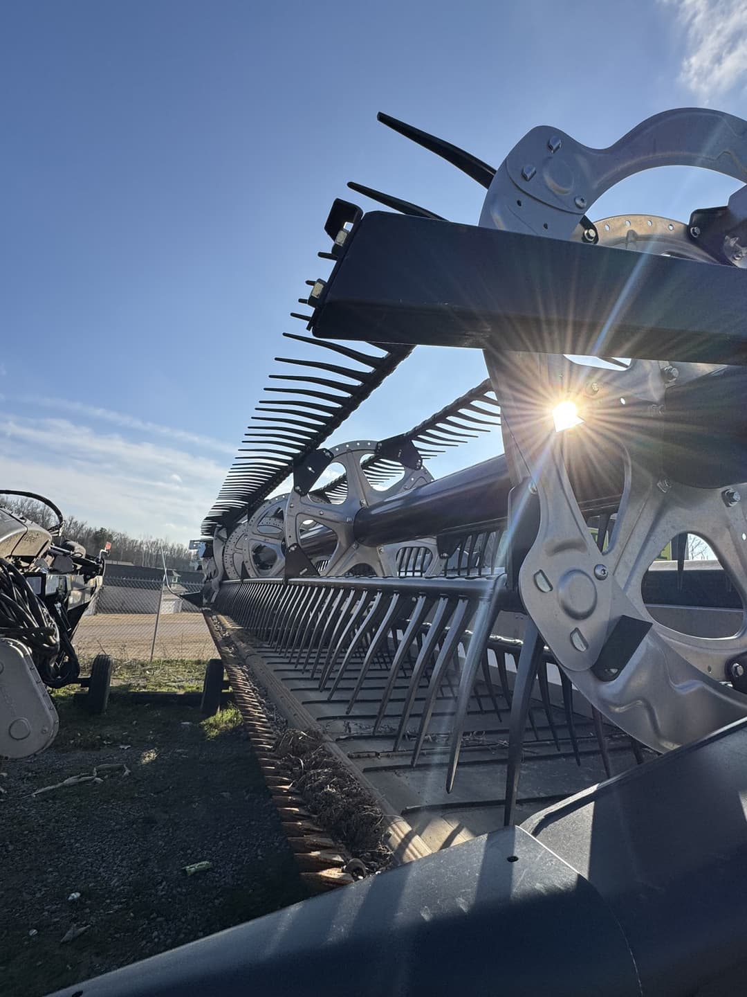 Image of MacDon FD235 Image 0