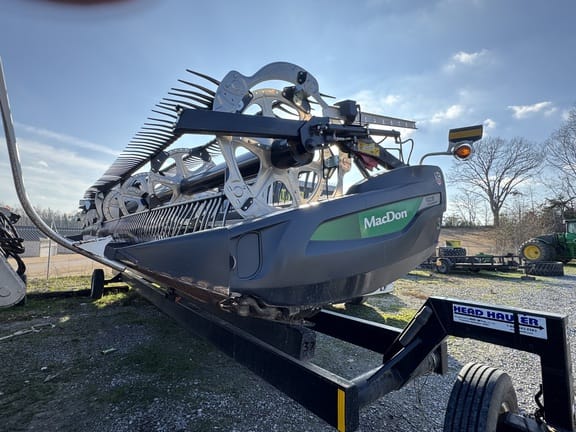 2024 MacDon FD235 Equipment Image0