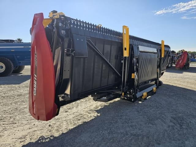 Image of MacDon FD225 equipment image 4