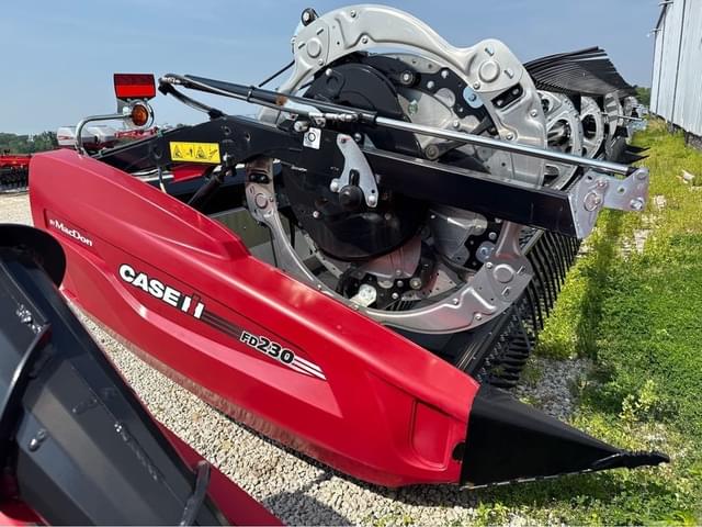 Image of MacDon FD230  equipment image 1