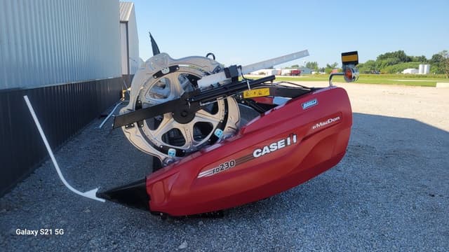 Image of MacDon FD230  equipment image 1