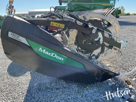 Image of MacDon FD235 equipment image 1