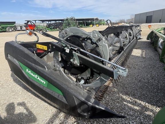 2024 MacDon FD235 Equipment Image0