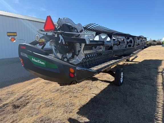 Image of MacDon FD240 equipment image 1