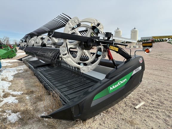 2024 MacDon FD240 Equipment Image0