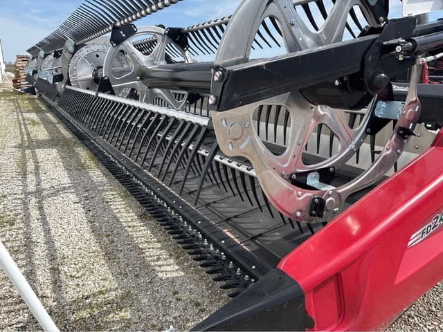 Image of MacDon FD245 equipment image 1